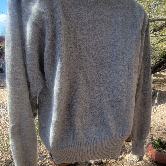Liz Claiborne Vintage Angora Lambswool Sweater - Picture 15 of 15